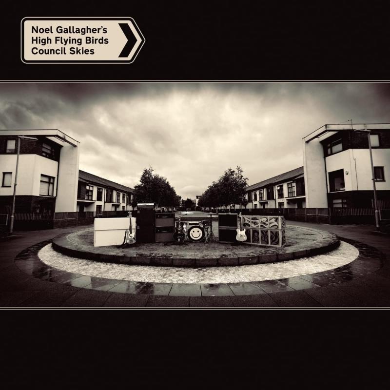 Kniha: Noel Gallagher´s High Flying Birds: Council Skies - MEMBRAN MEDIA