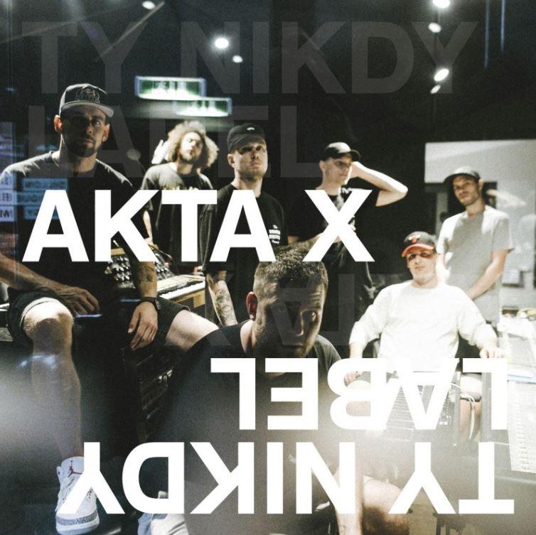 Kniha: Ty Nikdy: Akta X - Ty Nikdy