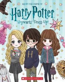 Harry Potter: Hogwarts Dress-Up!