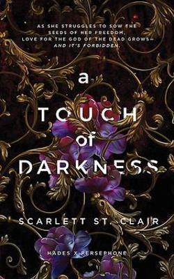 Kniha: A Touch of Darkness - St. Clair Scarlett